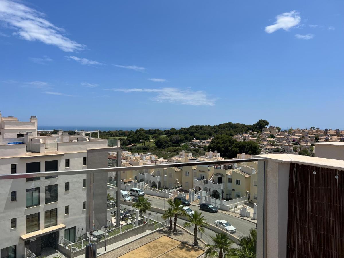 Luxurious Flat & Private Rooftop In Villamartin Orihuela Costa Dehesa de Campoamor  Buitenkant foto