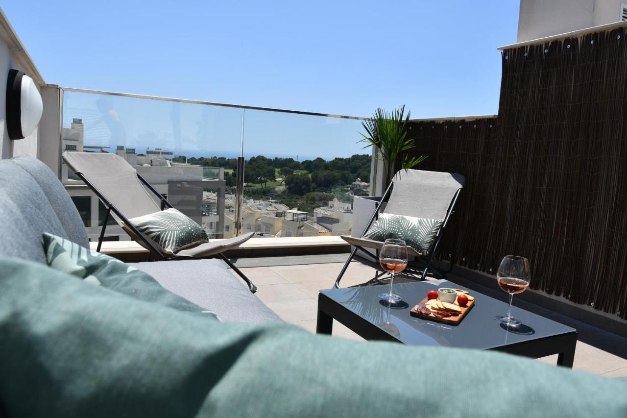 Luxurious Flat & Private Rooftop In Villamartin Orihuela Costa Dehesa de Campoamor  Buitenkant foto