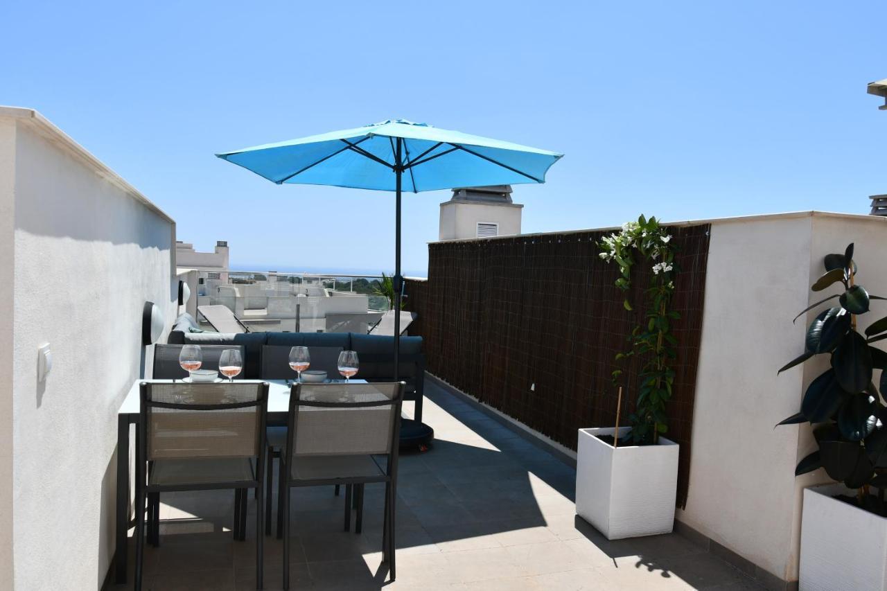 Luxurious Flat & Private Rooftop In Villamartin Orihuela Costa Dehesa de Campoamor  Buitenkant foto