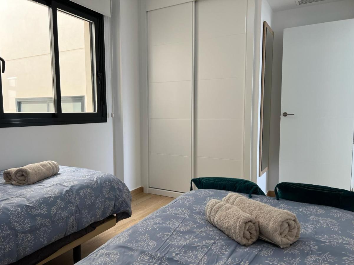 Luxurious Flat & Private Rooftop In Villamartin Orihuela Costa Dehesa de Campoamor  Buitenkant foto