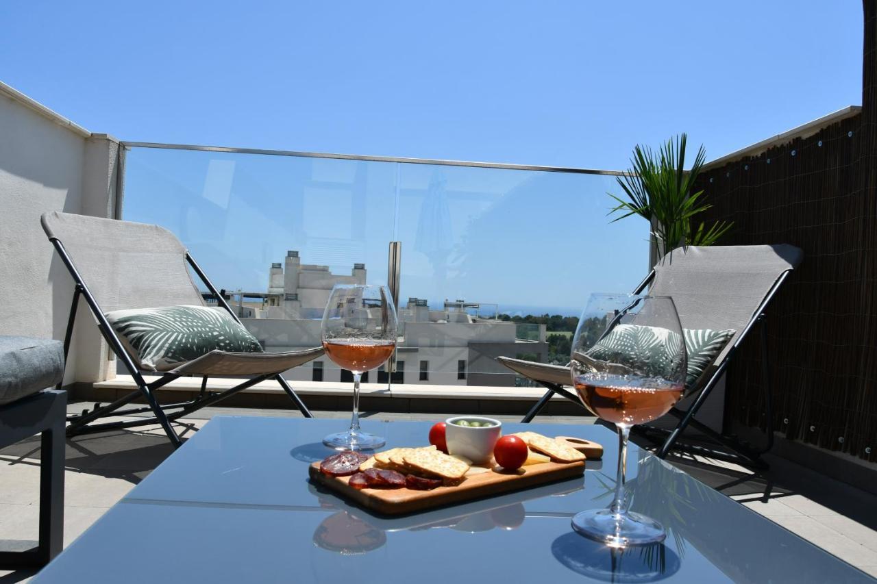 Luxurious Flat & Private Rooftop In Villamartin Orihuela Costa Dehesa de Campoamor  Buitenkant foto