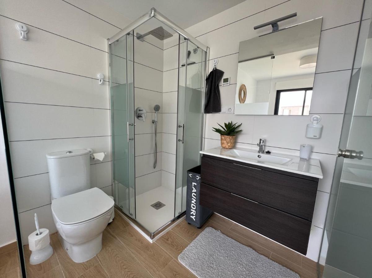Luxurious Flat & Private Rooftop In Villamartin Orihuela Costa Dehesa de Campoamor  Buitenkant foto