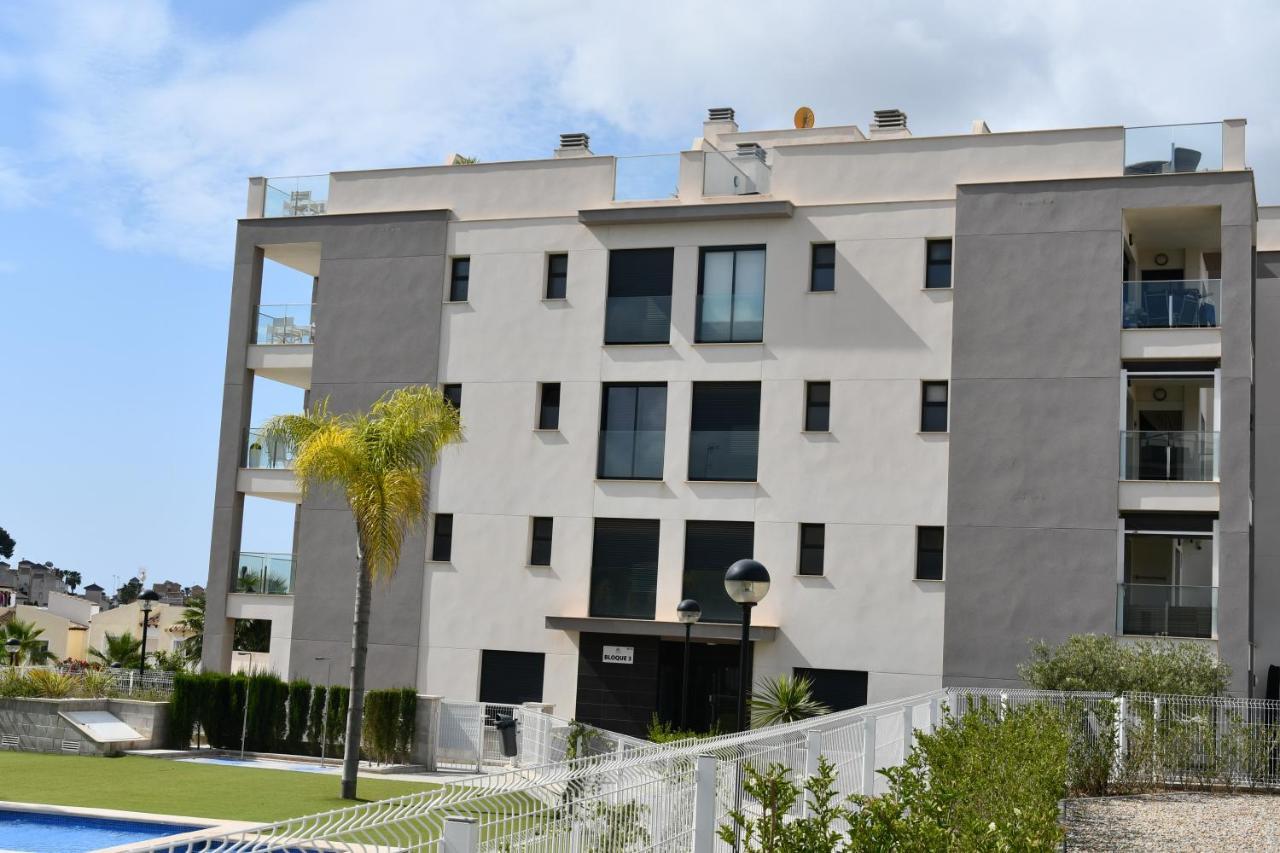 Luxurious Flat & Private Rooftop In Villamartin Orihuela Costa Dehesa de Campoamor  Buitenkant foto